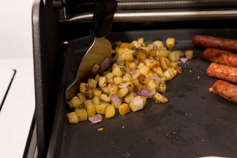 Broil King Plancha škrabka