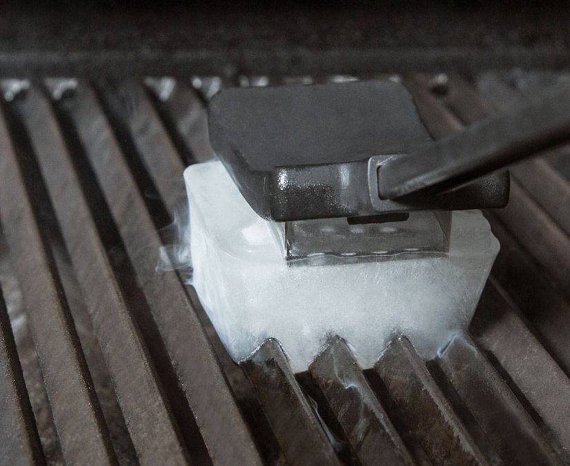 Broil King Ledový kartáč s příslušenstvím