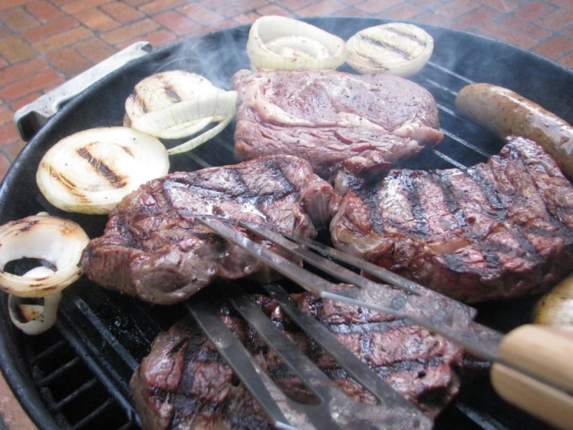 Grilovací rošt GRILLGRATE Kettle 47 cm s grilovací obracečkou