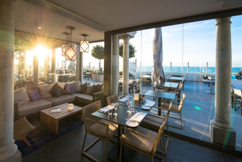 Elektrický tepelný zářič HEATSTRIP Indoor Radiant Heater 2400 W