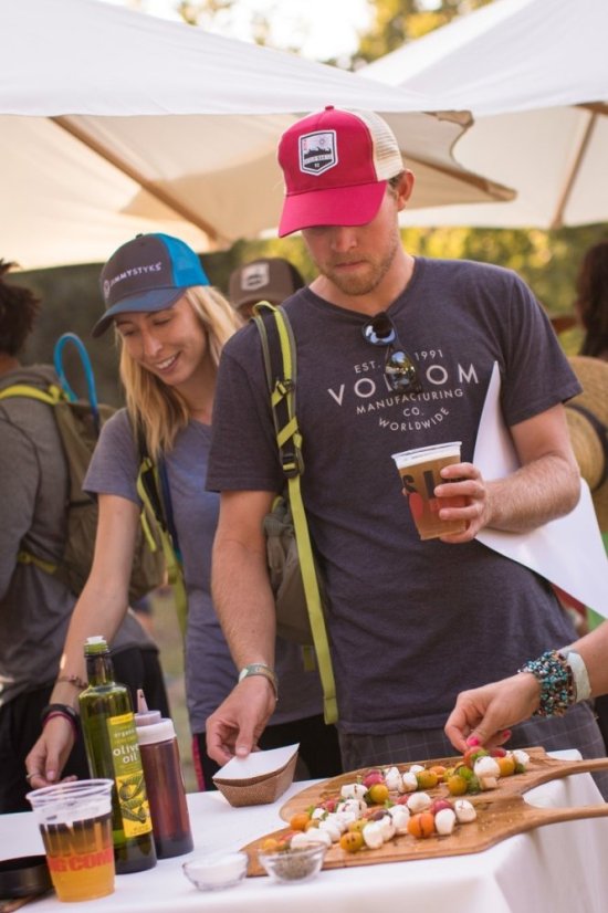 Bambusové prkénko na pizzu Camp Chef