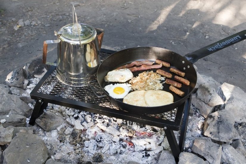 Dřevorubecký gril Camp Chef